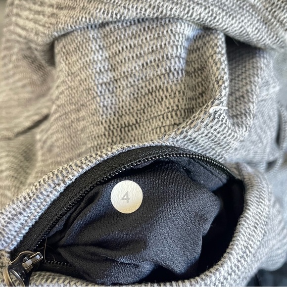 Lululemon Base Runner 1/2 Zip ini Check Pique Heathered Black White 26515 - Picture 7 of 13